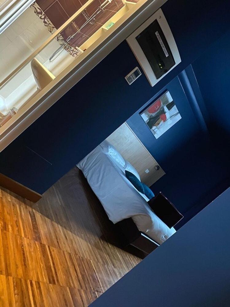 Albergo Residenza Al Teatro 우디네 외부 사진